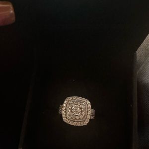 Zales white gold ring sz 7